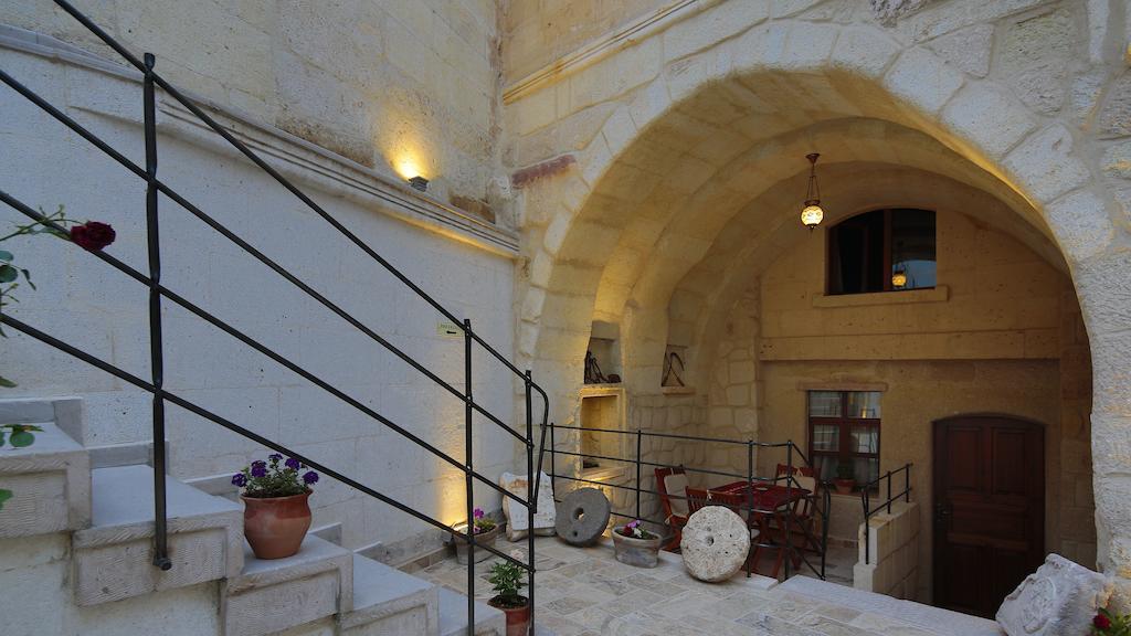 Osmanbey Cave House Hotel Göreme Exterior foto